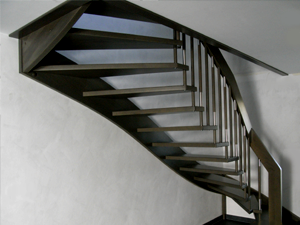 Handlauftragende Treppe